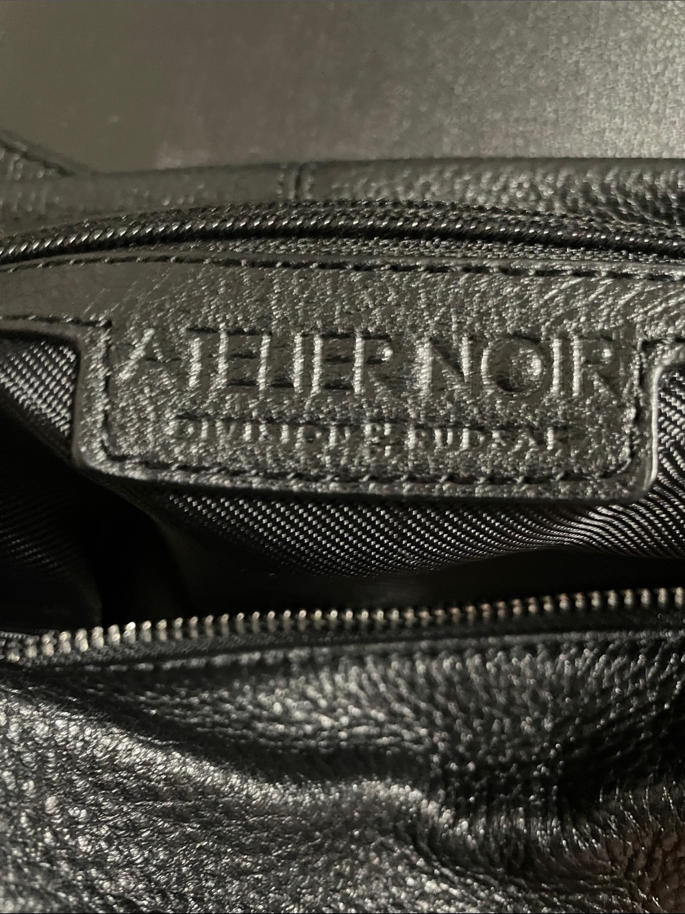 Atelier Noir by Rudsak Black Pebbled Leather Shoulder Bag - Picture 8 of 9